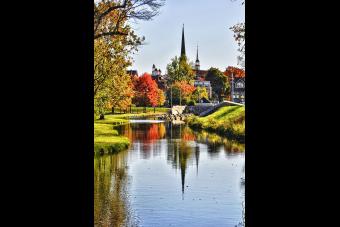 SPIRES REFLECTION HDR